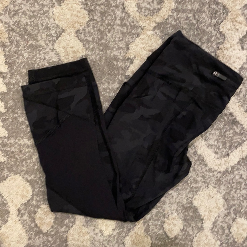 Lululemon Camo Pace Rival